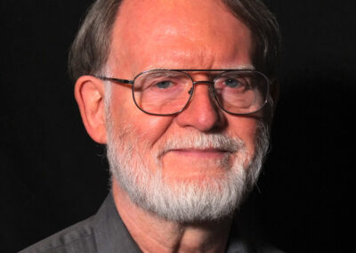 Headshot of 1st MAL Gary Robertson